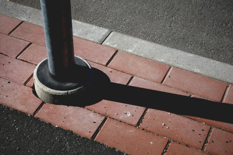 Pavers vs Stamped Concrete: Which Driveway or Patio Surface Is Right for You?